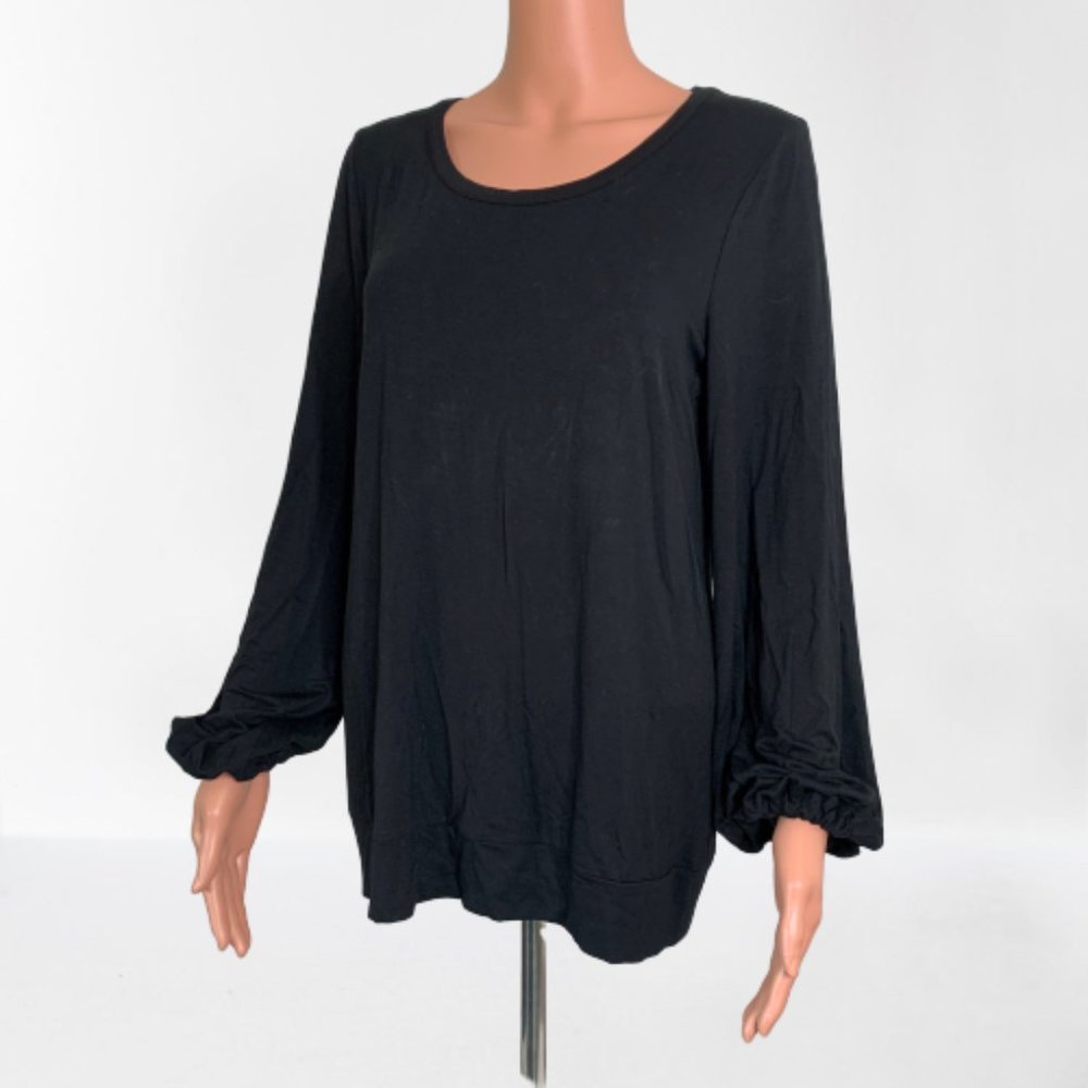 Chaser Black Flare Sleeve Scoop Neck Top Medium